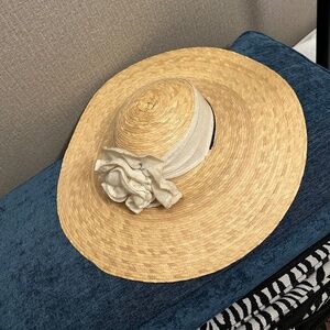 Sun hat